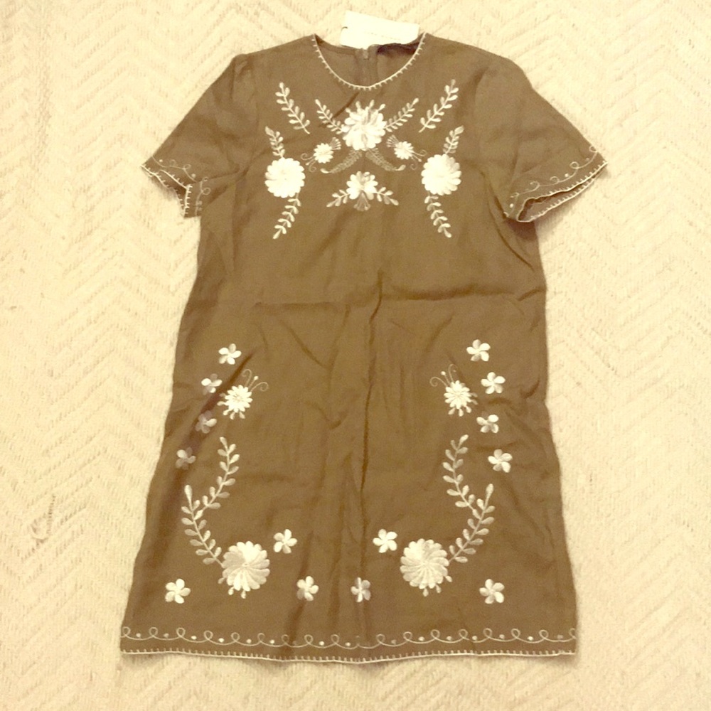 NWT Zara Embroidered Dress